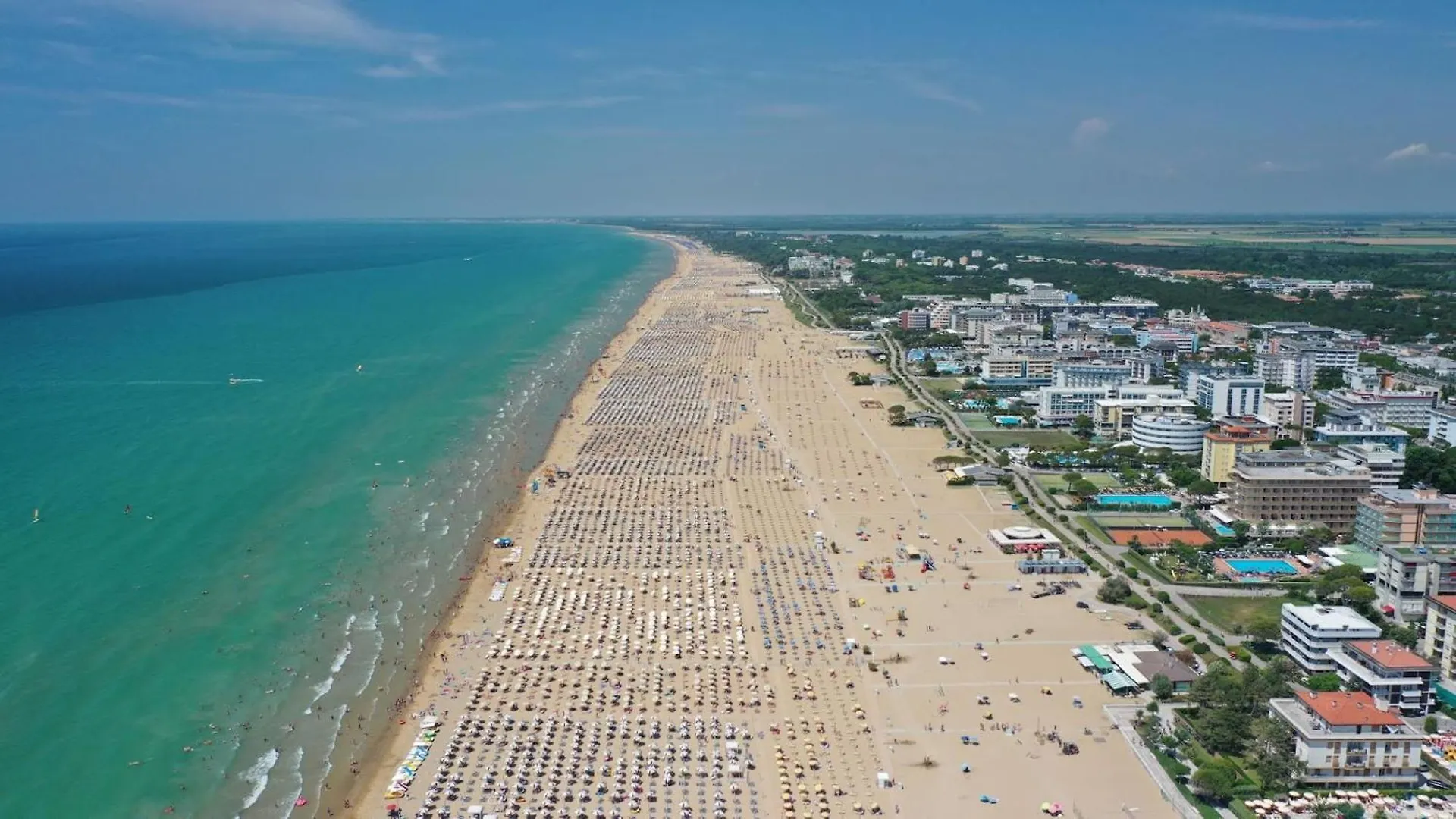 Enjoy A Family-Friendly Getaway - Beahost Apartment Bibione Italy